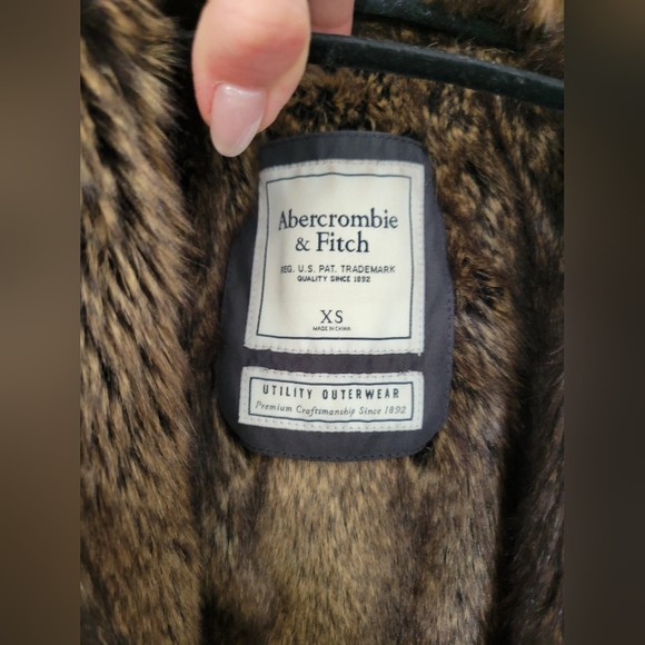Abercrombie and Fitch two in one coat 💕 - Picture 9 of 10